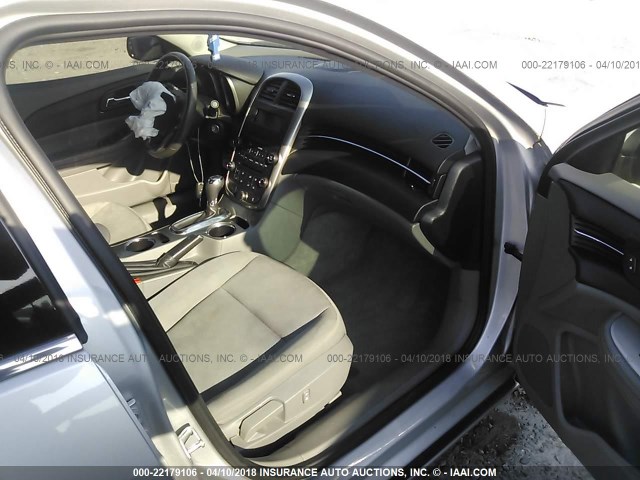 1G11B5SL4EF267450 - 2014 CHEVROLET MALIBU LS SILVER photo 5