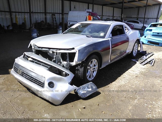 2G1FA1E37E9161175 - 2014 CHEVROLET CAMARO LS SILVER photo 2