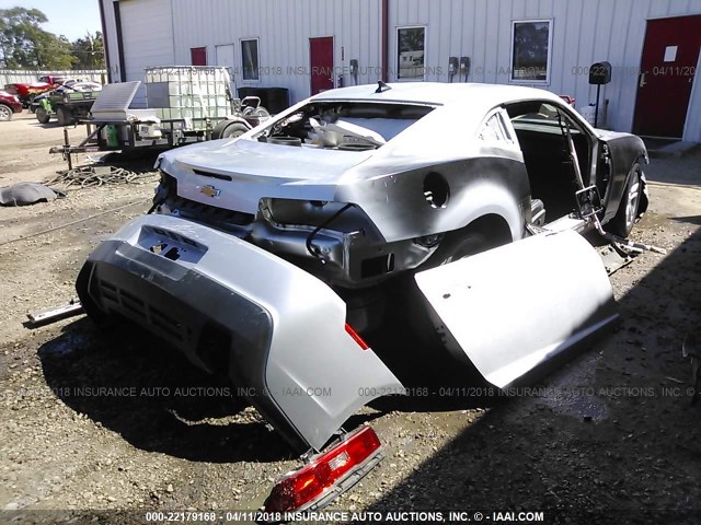 2G1FA1E37E9161175 - 2014 CHEVROLET CAMARO LS SILVER photo 4