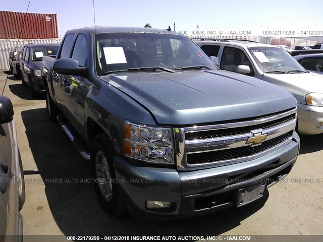 3GCRKTE39AG220580 - 2010 CHEVROLET SILVERADO K1500 LTZ BLUE photo 1