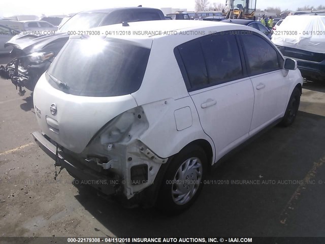 3N1BC1CP8BL364738 - 2011 NISSAN VERSA S/SL WHITE photo 4