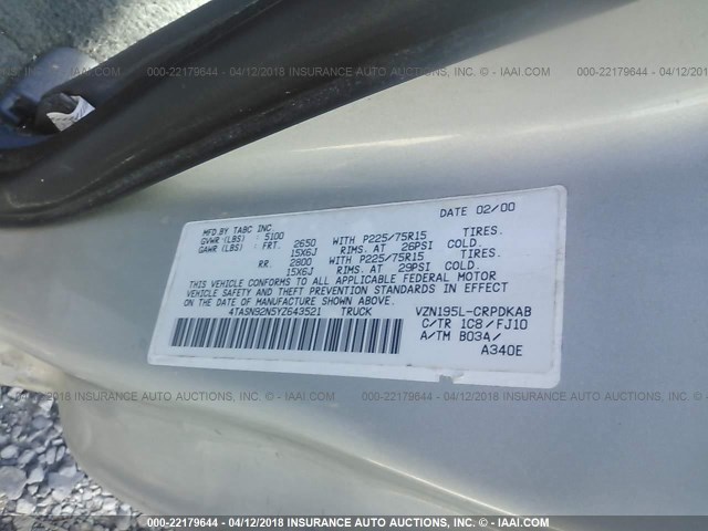 4TASN92N5YZ643521 - 2000 TOYOTA TACOMA XTRACAB PRERUNNER ვერცხლისფერი ფოტო 9