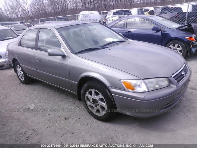 4T1BF22K0YU113416 - 2000 TOYOTA CAMRY LE/XLE GRAY photo 1