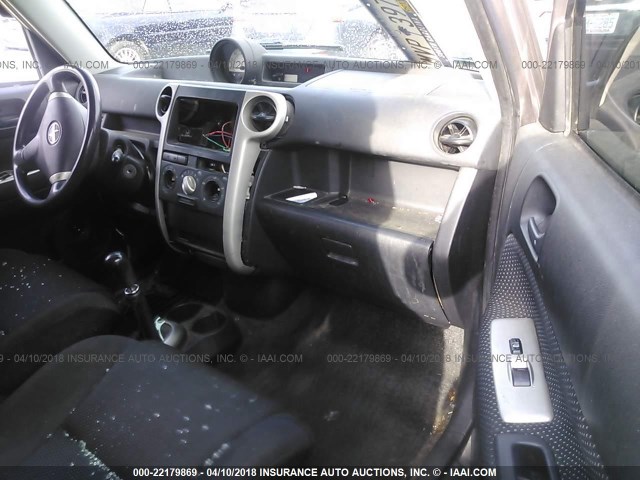 JTLKT334164032901 - 2006 TOYOTA SCION XB ვერცხლისფერი ფოტო 5