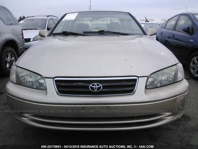 4T1BG22K01U818882 - 2001 TOYOTA CAMRY CE/LE/XLE 金色 照片 6