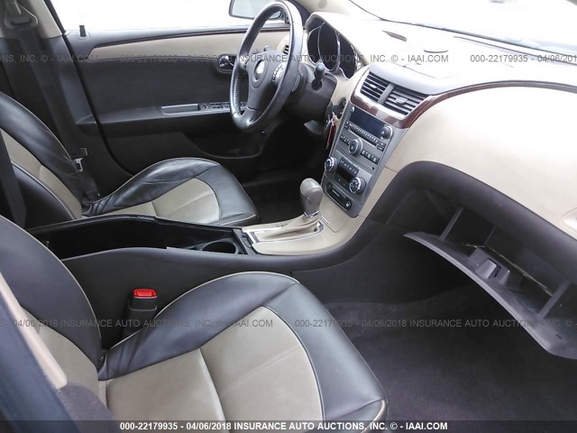 1G1ZK57B69F115775 - 2009 CHEVROLET MALIBU LTZ 栗色 照片 5