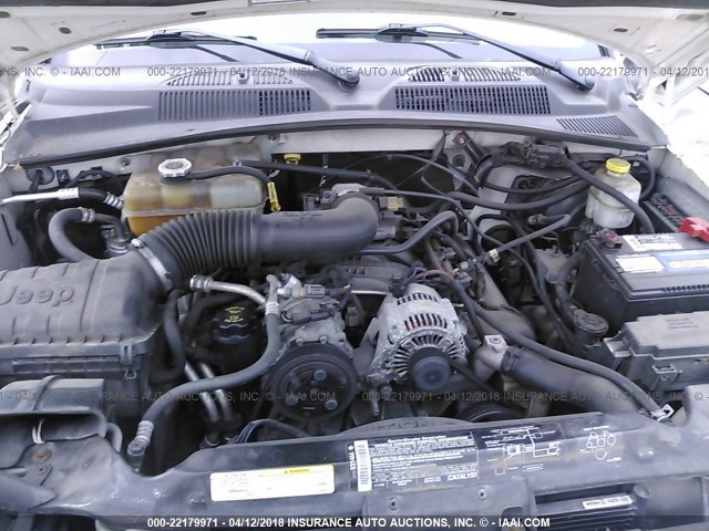 1J4GL48K75W501999 - 2005 JEEP LIBERTY SPORT 白色 照片 10