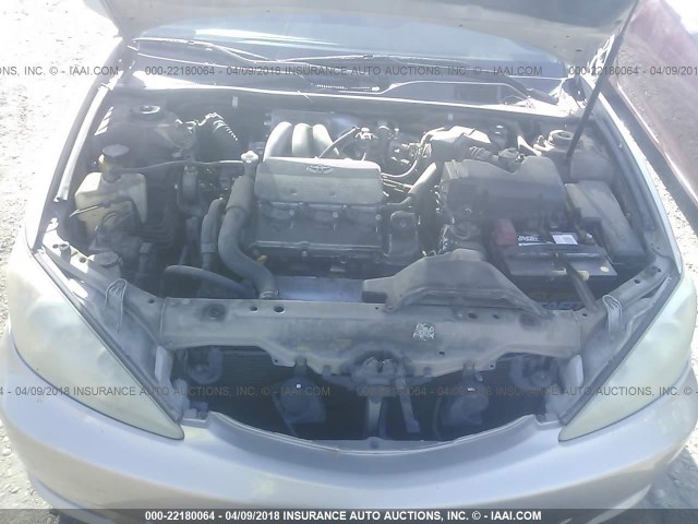 4T1BF32K82U012069 - 2002 TOYOTA CAMRY LE/XLE/SE Qızıl foto 10