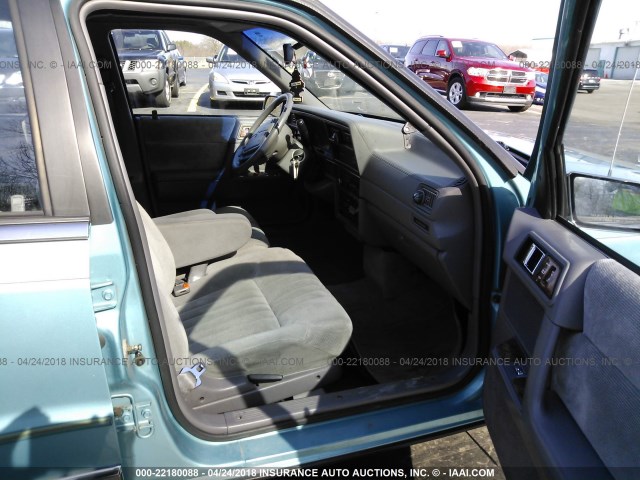 1C3AA3637RF176434 - 1994 CHRYSLER LEBARON LE A-BODY BLUE photo 5