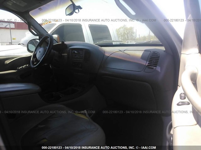 1FMPU16L7YLC35351 - 2000 FORD EXPEDITION XLT Boz foto 5