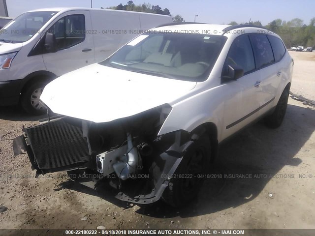 1GNLREED9AJ214984 - 2010 CHEVROLET TRAVERSE LS WHITE photo 2