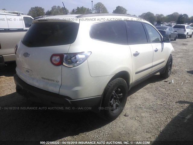 1GNLREED9AJ214984 - 2010 CHEVROLET TRAVERSE LS WHITE photo 4