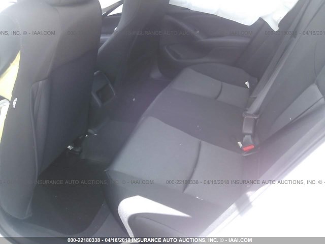 1HGCV1F13JA087023 - 2018 HONDA ACCORD LX WHITE photo 8