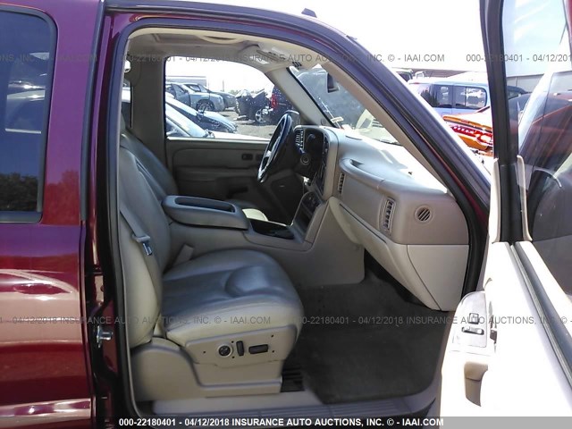 1GNEK13Z34R293420 - 2004 CHEVROLET TAHOE K1500 MAROON photo 5