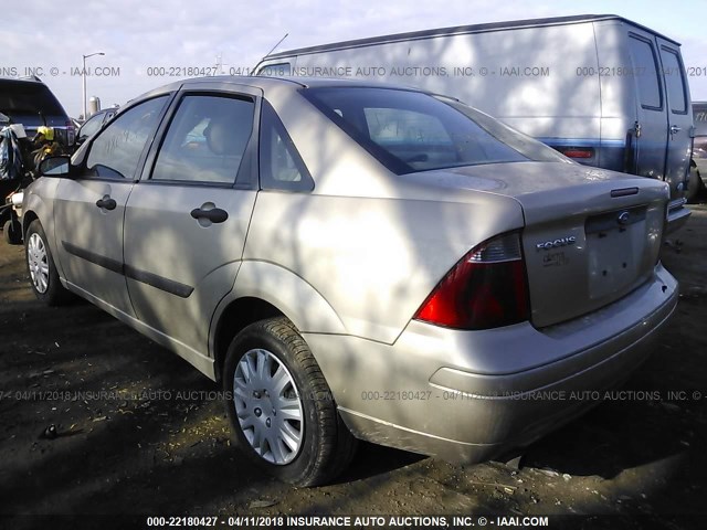 1FAFP34N77W220312 - 2007 FORD FOCUS ZX4/S/SE/SES GOLD photo 3