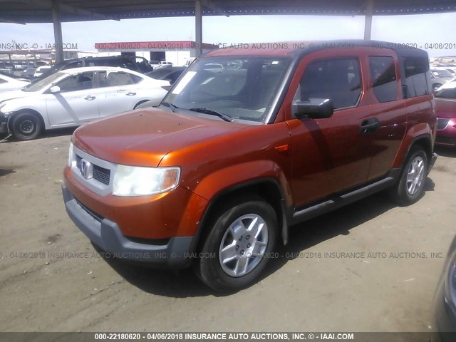 5J6YH1H30AL002132 - 2010 HONDA ELEMENT LX ORANGE photo 2