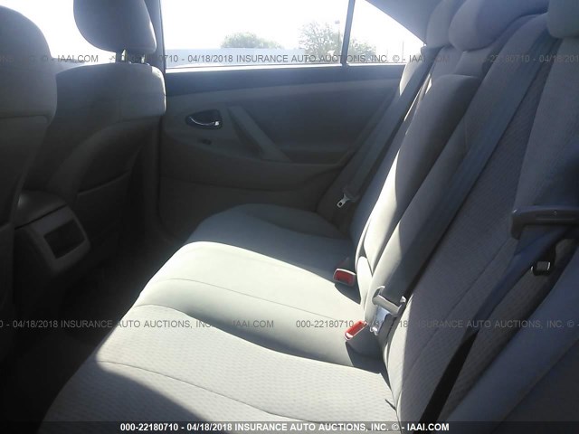 4T1BF3EK4BU738393 - 2011 TOYOTA CAMRY SE/LE/XLE ლურჯი ფოტო 8