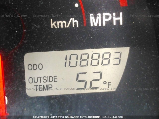 2T1KR32EX6C583054 - 2006 TOYOTA COROLLA MATRIX XR RED photo 7