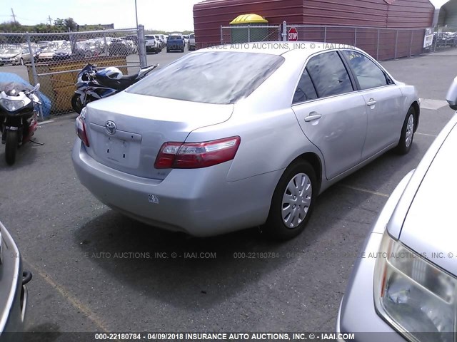 4T1BE46K17U508664 - 2007 TOYOTA CAMRY NEW GENERAT CE/LE/XLE/SE SILVER photo 4