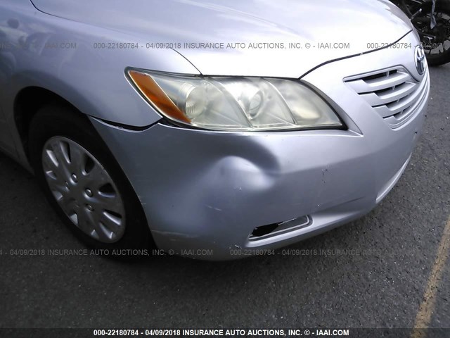 4T1BE46K17U508664 - 2007 TOYOTA CAMRY NEW GENERAT CE/LE/XLE/SE SILVER photo 6
