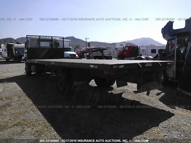 1GDJ7C1C22J500096 - 2002 GMC T7500 F7B042 WHITE photo 3