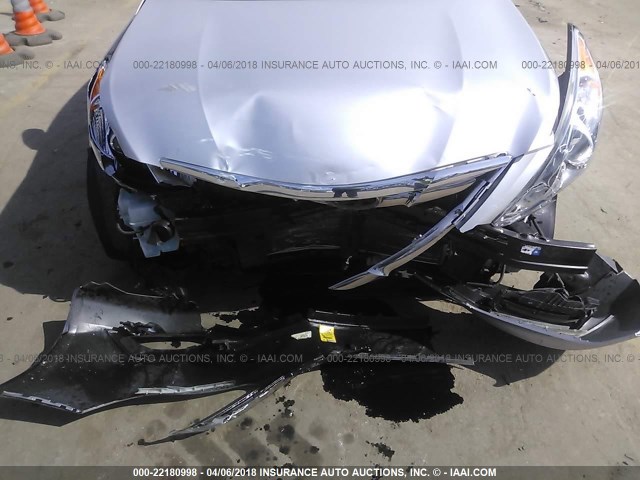 5NPEC4AC1DH653474 - 2013 HYUNDAI SONATA SE/LIMITED SILVER photo 6