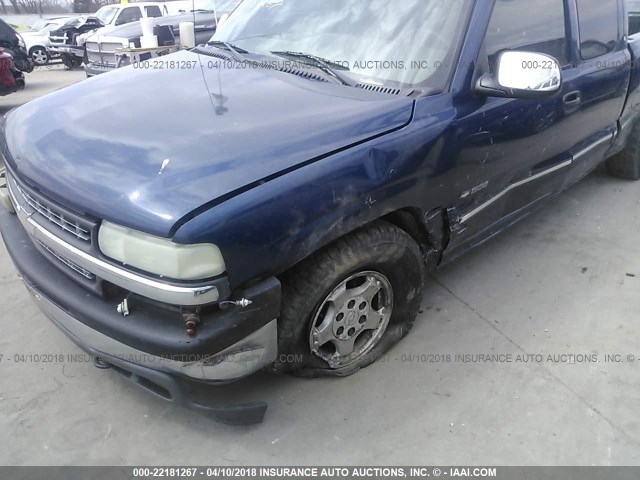 2GCEC19T511401601 - 2001 CHEVROLET SILVERADO C1500 BLUE photo 6