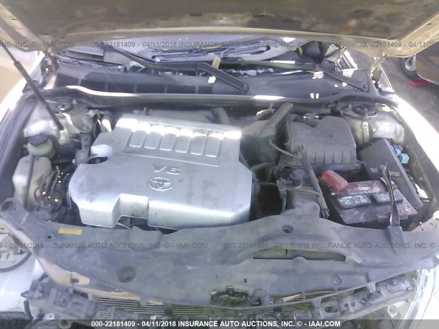 4T1BK46K48U570733 - 2008 TOYOTA CAMRY LE/XLE/SE ოქროსფერი ფოტო 10