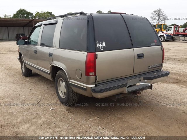 1GNEC13R6XR148857 - 1999 CHEVROLET TAHOE C1500 GOLD photo 3