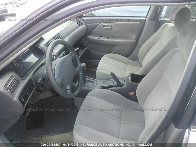 4T1BG22K0XU598877 - 1999 TOYOTA CAMRY CE/LE/XLE 灰色 照片 5