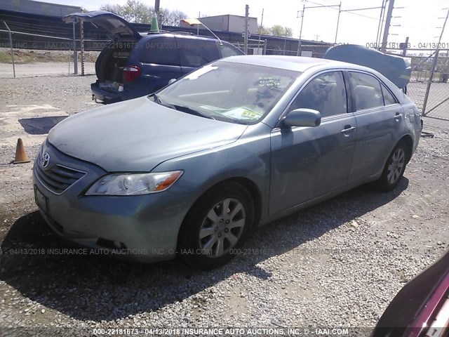 4T1BK46KX7U542756 - 2007 TOYOTA CAMRY NEW GENERAT LE/XLE/SE GREEN photo 2