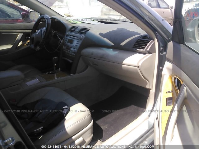 4T1BK46KX7U542756 - 2007 TOYOTA CAMRY NEW GENERAT LE/XLE/SE GREEN photo 5