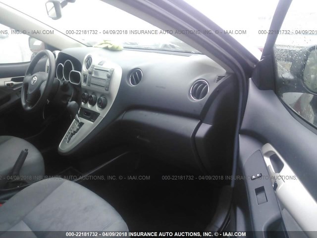 2T1KU40E89C003327 - 2009 TOYOTA COROLLA MATRIX  BLACK photo 5