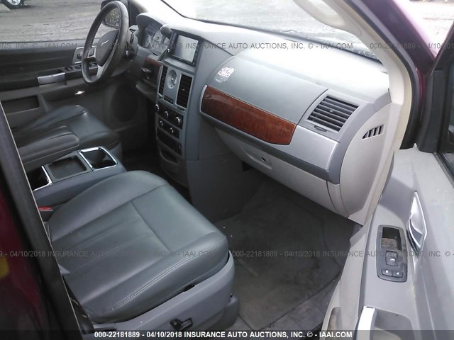 2A8HR54P88R843290 - 2008 CHRYSLER TOWN & COUNTRY TOURING BURGUNDY photo 5