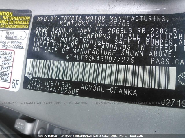 4T1BE32K45U077279 - 2005 TOYOTA CAMRY LE/XLE/SE SILVER photo 9