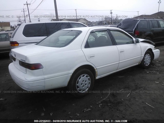 4T1BG22K5WU844983 - 1998 TOYOTA CAMRY CE/LE/XLE 白色 照片 4