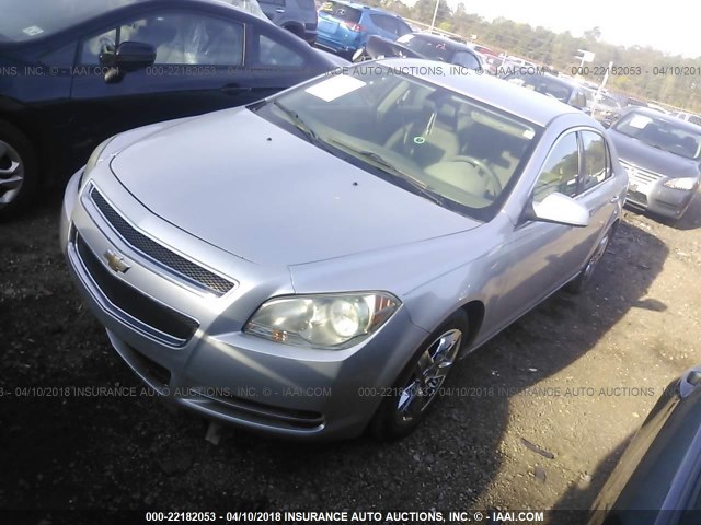 1G1ZC5E08AF198631 - 2010 CHEVROLET MALIBU 1LT 银色 照片 2