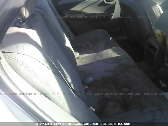 1G1ZC5E08AF198631 - 2010 CHEVROLET MALIBU 1LT 银色 照片 8