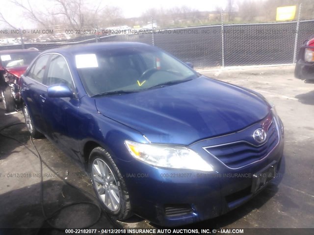 4T1BF3EK7AU552684 - 2010 TOYOTA CAMRY SE/LE/XLE ლურჯი ფოტო 1