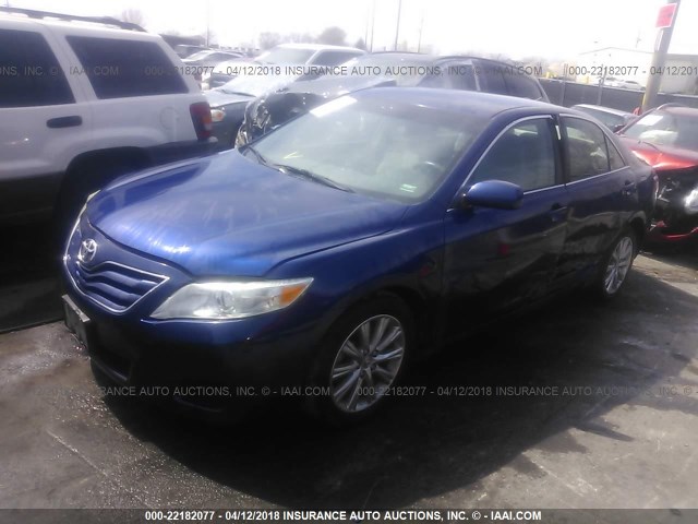 4T1BF3EK7AU552684 - 2010 TOYOTA CAMRY SE/LE/XLE ლურჯი ფოტო 2