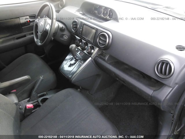 JTLKE50E781053498 - 2008 TOYOTA SCION XB BLACK photo 5