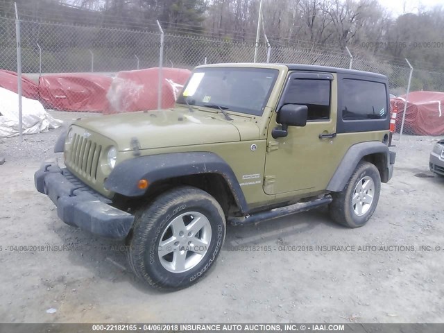 1C4AJWAG8DL538112 - 2013 JEEP WRANGLER SPORT GREEN photo 2