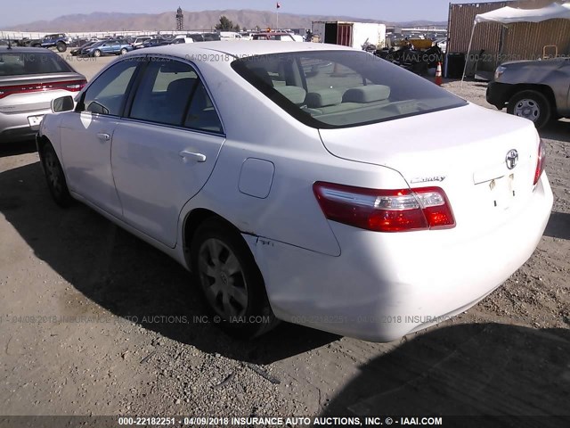 4T4BE46K99R051093 - 2009 TOYOTA CAMRY SE/LE/XLE WHITE photo 3