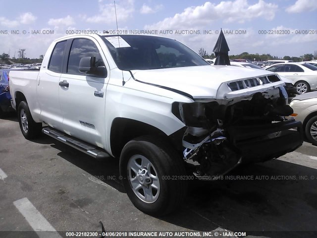 5TFRY5F17FX180865 - 2015 TOYOTA TUNDRA DOUBLE CAB SR/SR5 WHITE photo 1