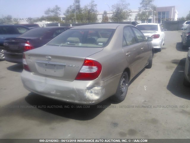 4T1BE32K82U616918 - 2002 TOYOTA CAMRY LE/XLE/SE GOLD photo 4