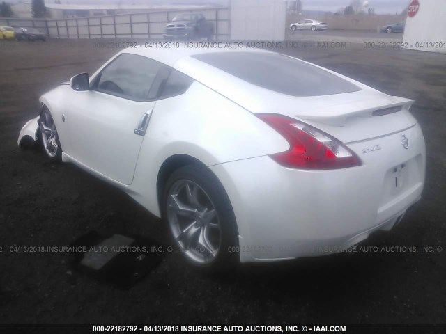 JN1AZ4EH7BM554408 - 2011 NISSAN 370Z TOURING/NISMO WHITE photo 3