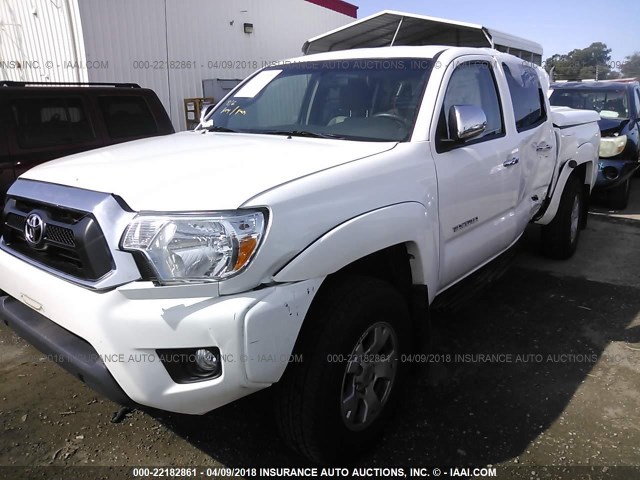 3TMJU4GN0FM192320 - 2015 TOYOTA TACOMA DOUBLE CAB PRERUNNER WHITE photo 2