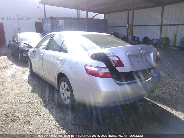 JTNBE46K273083980 - 2007 TOYOTA CAMRY NEW GENERAT CE/LE/XLE/SE SILVER photo 3