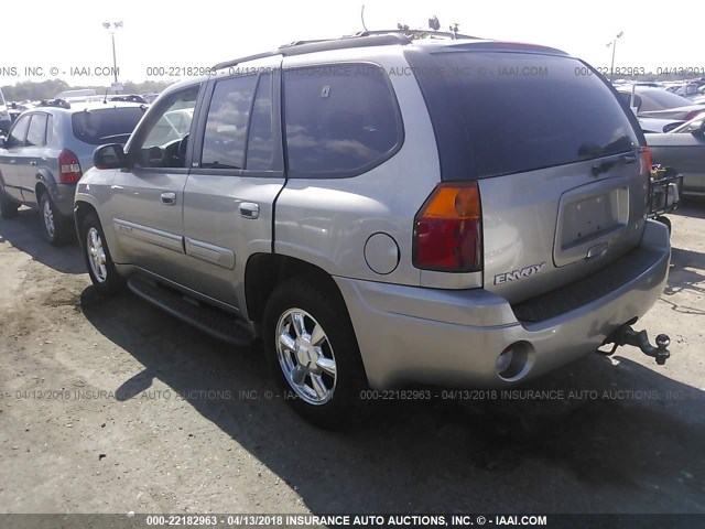 1GKDT13S832307540 - 2003 GMC ENVOY SILVER photo 3