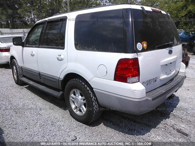 1FMPU15L23LC43948 - 2003 FORD EXPEDITION XLT WHITE photo 3